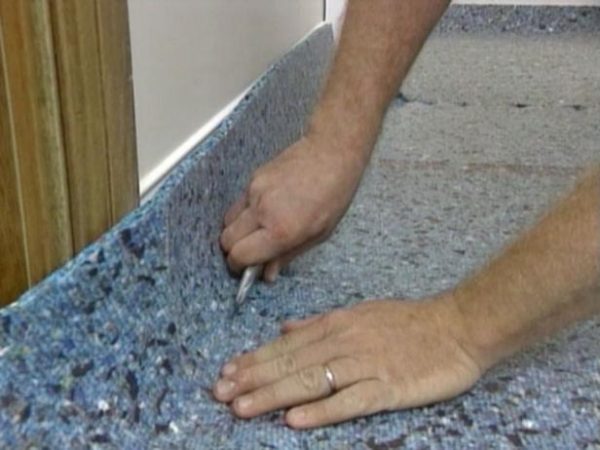 how-to-replace-worn-carpet-padding-carpet-guides